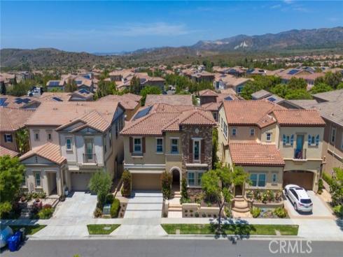 18 Goldenrod , Lake Forest, CA