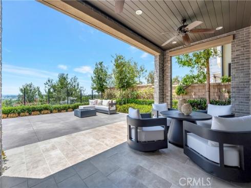 17  Ponte  , Lake Forest, CA