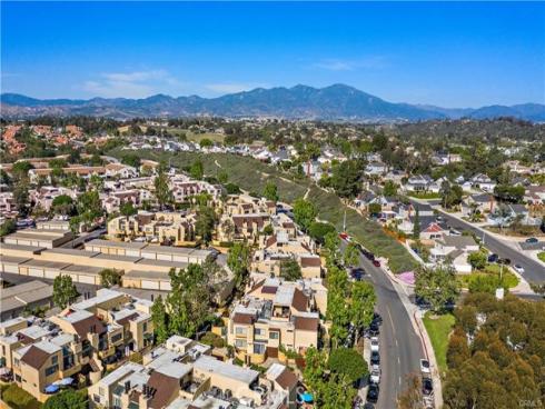 25712  Le Parc  40 , Lake Forest, CA