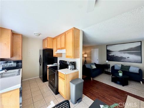 23288 Orange 5 Avenue, Lake Forest, CA