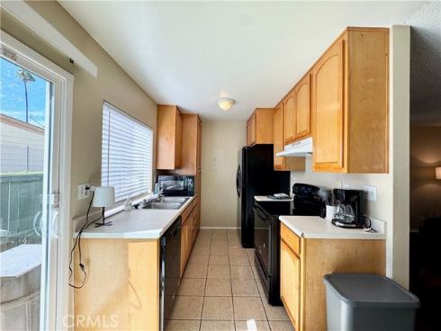 23288 Orange 5 Avenue, Lake Forest, CA