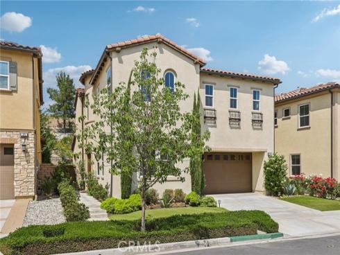 285 Pinnacle Drive, Lake Forest, CA