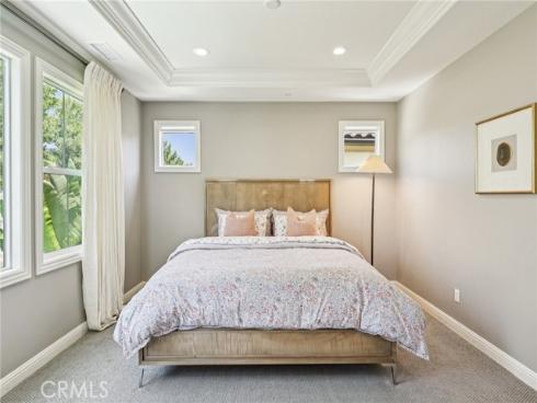 285 Pinnacle Drive, Lake Forest, CA