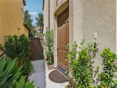 285 Pinnacle Drive, Lake Forest, CA