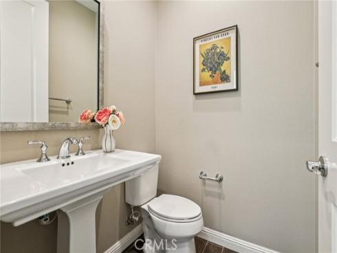 285 Pinnacle Drive, Lake Forest, CA