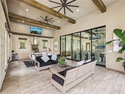 285 Pinnacle Drive, Lake Forest, CA