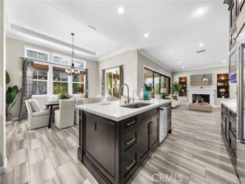 11 Goldenrod , Lake Forest, CA