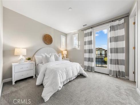 11 Goldenrod , Lake Forest, CA