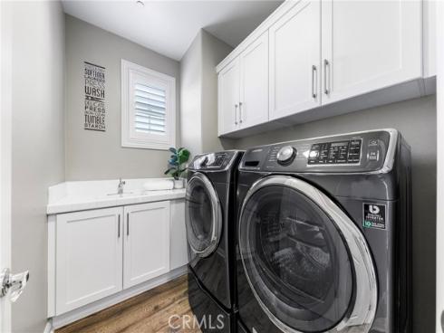 11 Goldenrod , Lake Forest, CA