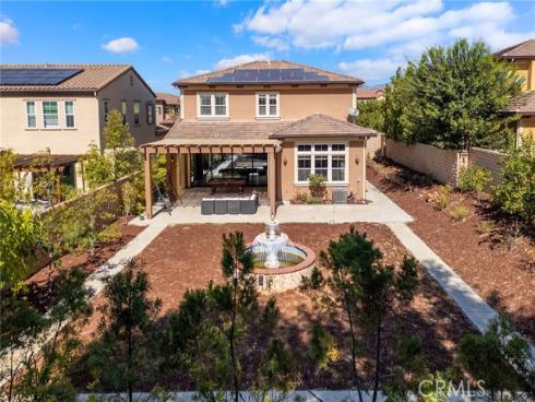 11 Goldenrod , Lake Forest, CA