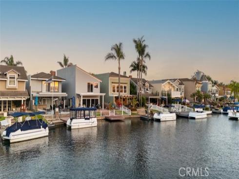 21891 Winnebago Lane, Lake Forest, CA