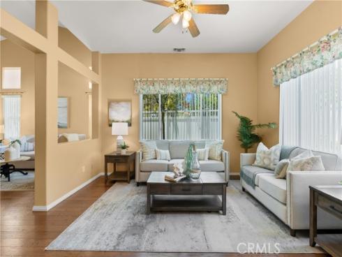 8 Chatri Circle, Lake Forest, CA