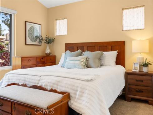 8 Chatri Circle, Lake Forest, CA