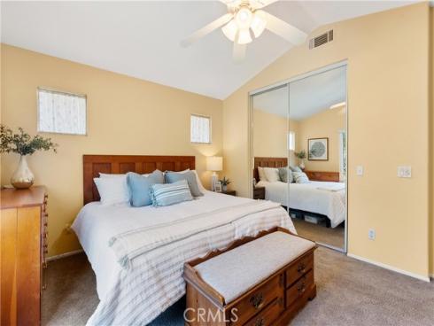 8 Chatri Circle, Lake Forest, CA