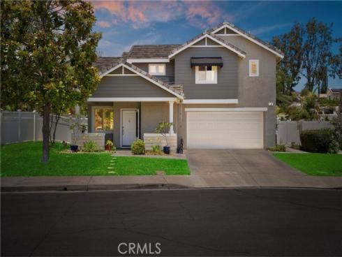 8 Chatri Circle, Lake Forest, CA
