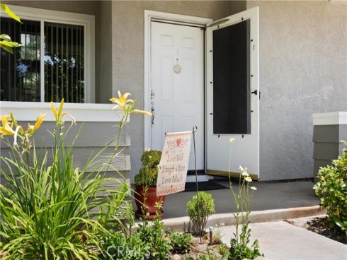 8 Chatri Circle, Lake Forest, CA