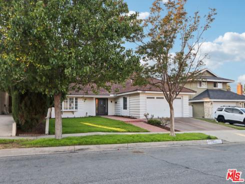 23681  Cavanaugh   Road, Lake Forest, CA