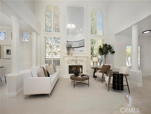 25  Santa Maria  , Lake Forest, CA