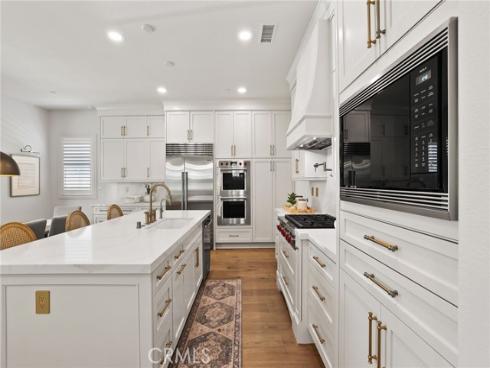 16  Juniper  , Lake Forest, CA