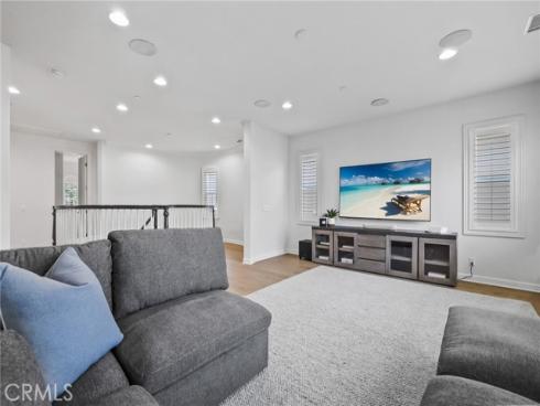 16  Juniper  , Lake Forest, CA