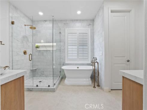 16  Juniper  , Lake Forest, CA