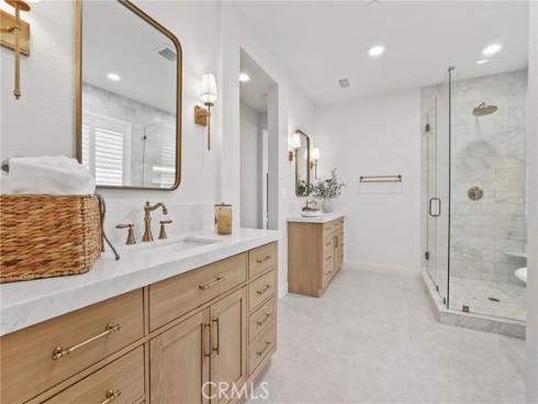 16  Juniper  , Lake Forest, CA