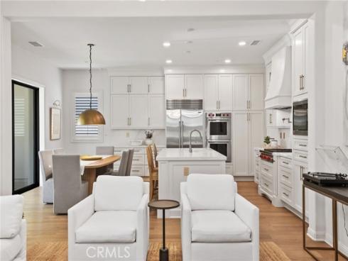 16  Juniper  , Lake Forest, CA