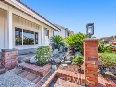 25152  Mammoth   Circle, Lake Forest, CA