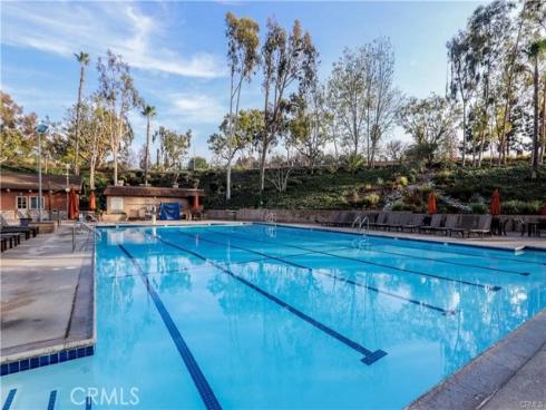 25152  Mammoth   Circle, Lake Forest, CA