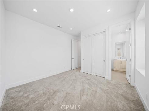 360  Riverbend  , Lake Forest, CA