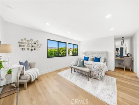 25011  Mammoth   Circle, Lake Forest, CA