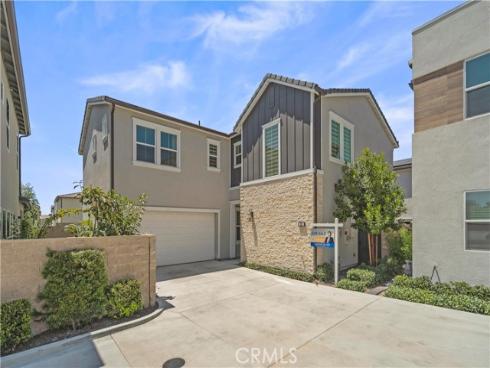 251  Brackens  , Lake Forest, CA