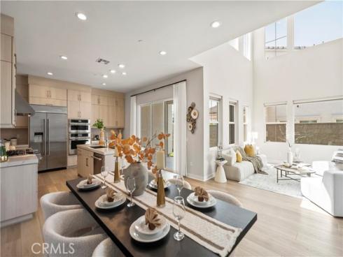 251  Brackens  , Lake Forest, CA