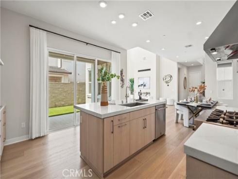 251  Brackens  , Lake Forest, CA