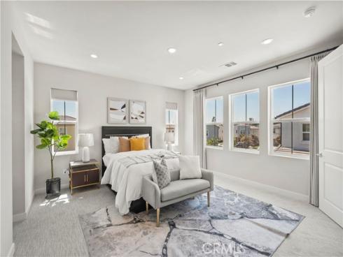 251  Brackens  , Lake Forest, CA