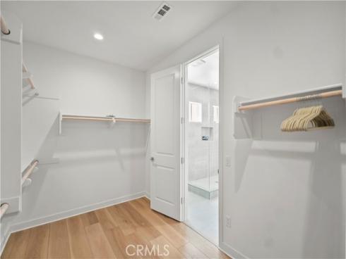 251  Brackens  , Lake Forest, CA