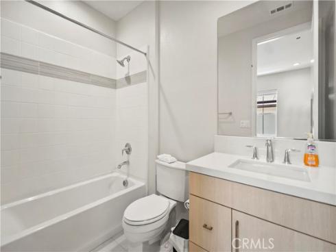 251  Brackens  , Lake Forest, CA