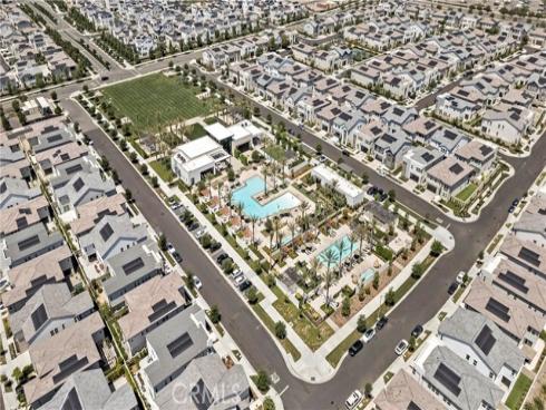 251  Brackens  , Lake Forest, CA