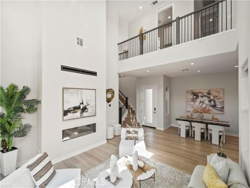 251  Brackens  , Lake Forest, CA