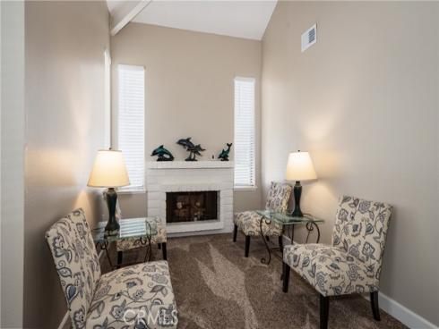 21992  Hoi   Circle, Lake Forest, CA