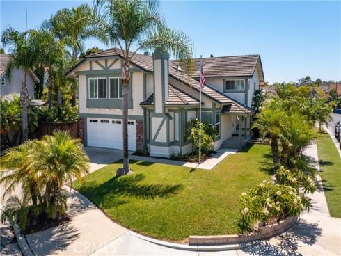 21992  Hoi   Circle, Lake Forest, CA