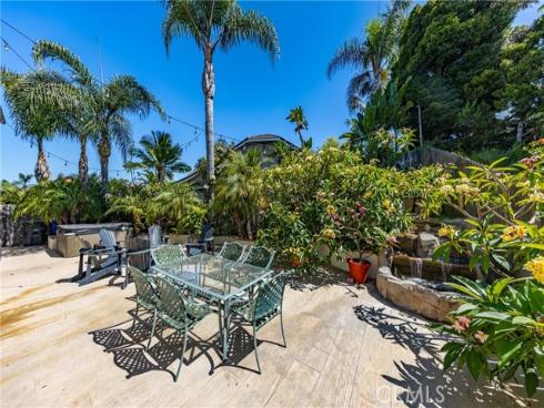 21992  Hoi   Circle, Lake Forest, CA