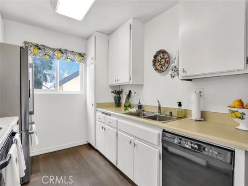 26058 Serrano 87 Court, Lake Forest, CA