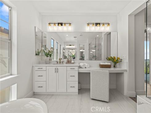 1186  Viejo Hills Dr  , Lake Forest, CA