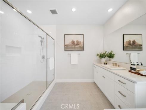 671  Pelion  , Lake Forest, CA