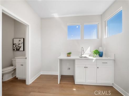 671  Pelion  , Lake Forest, CA