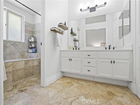 8  Massier   Lane, Lake Forest, CA