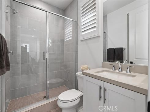 12  Lontano  , Lake Forest, CA