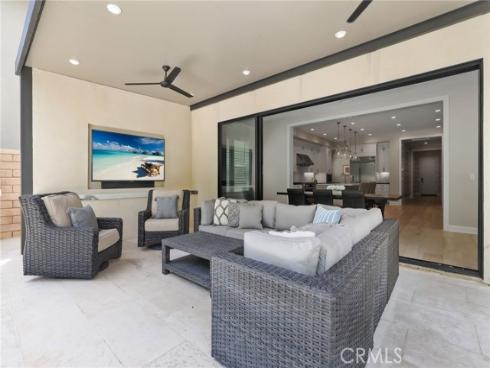 12  Lontano  , Lake Forest, CA