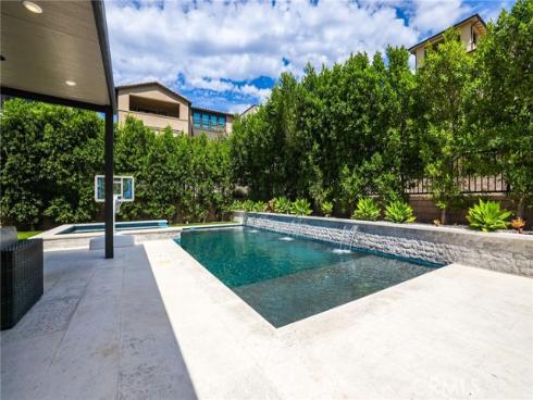 12  Lontano  , Lake Forest, CA